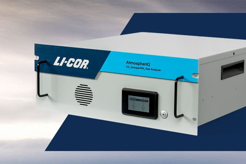LI-8820