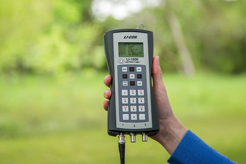 LI-1500