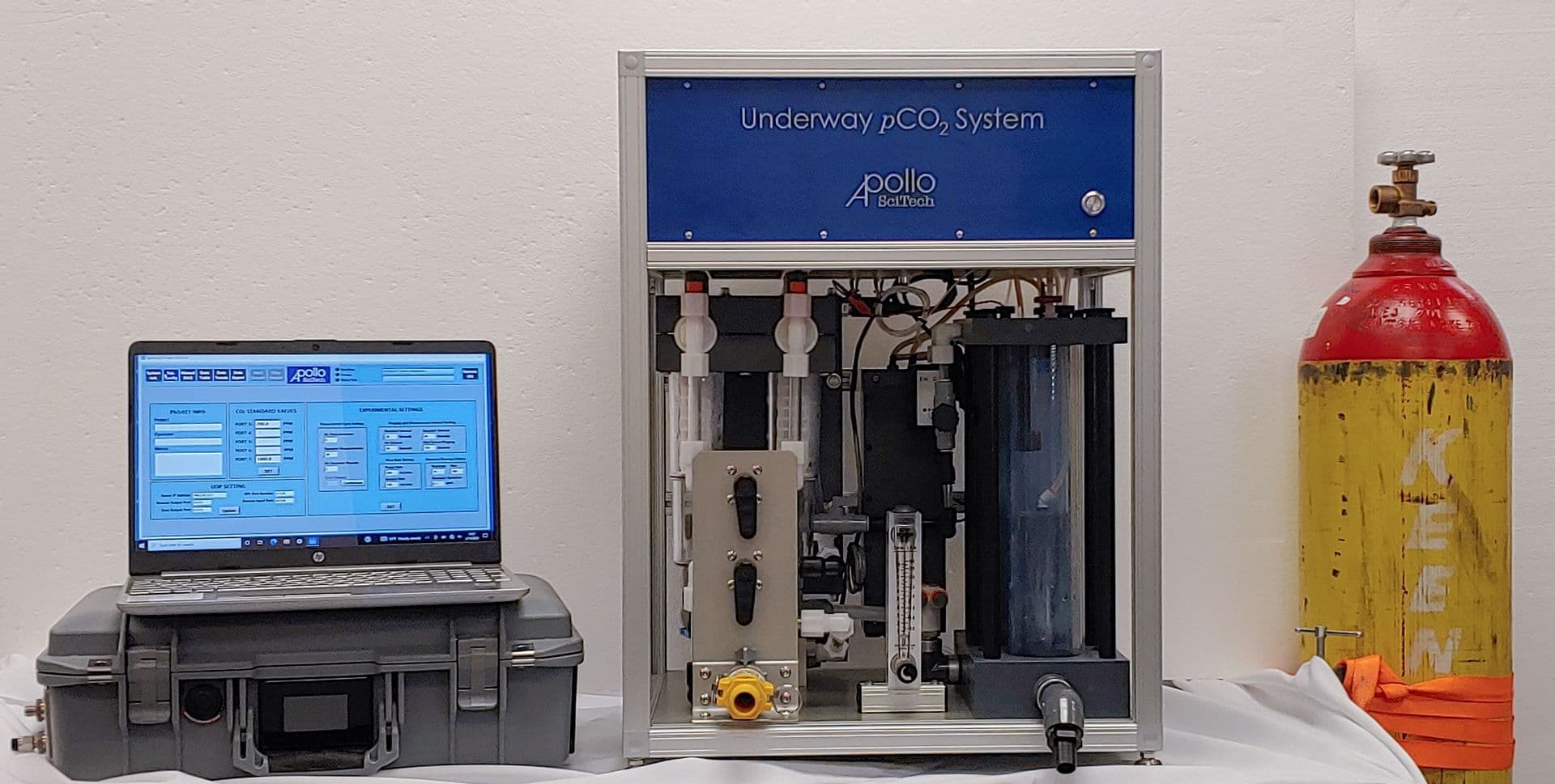 LI-5405A pCO2 System with a LI-COR trace gas analyzer